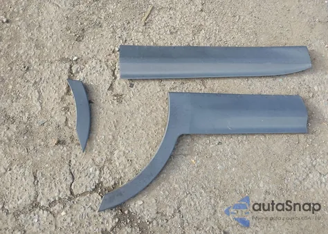 2014 Hyundai Santa Fe Sport 2.4L z USA, uszkodzony, nr VIN 5XYZTDLB3EG193894